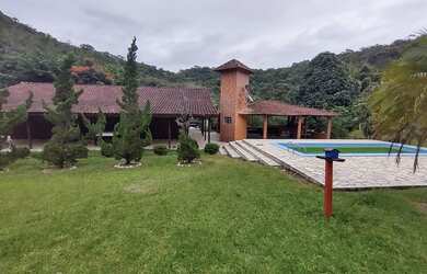 Imagem: A fazenda possui 500m² de Área, Churrasqueira, Piscina e Varanda