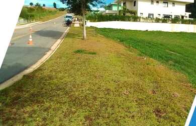 Imagem: O terreno possui 1857m² de Área e está localizado em Loteamento