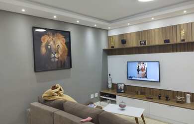 Imagem: O apartamento na cobertura possui 2 Dormitórios, 2 Banheiros