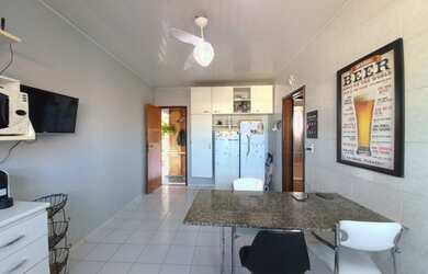 Imagem 12: Oportunidade para investidor ou família, ampla. 3 Casas mais 2 lojas