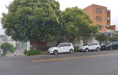 Imagem 2: Casa/Terreno Lourdes. 350m² de Área, 2 Banheirose4 Dormitórios