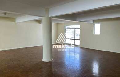 Imagem: O depósito possui 1.600m² de Área e está localizado em