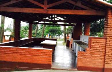 Imagem 1: Ótimo bem localizado. Piscina, Churrasqueira, 180m² de Áreae2 Vagas...