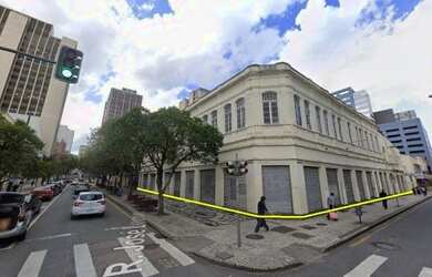 Imagem: O terreno possui 2.426m² de Área e está localizado em Centro