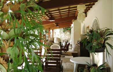 Imagem: A casa em condomínio possui 3 Dormitórios, 4 Banheiros, 2