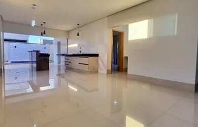 Imagem 5: Sobrado 3 suítes com piscina no Jardins Bolonha em Goiânia