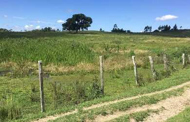 Imagem 14: Fazenda com 53 alqueires na Região dos Lagos, frente para o asfalto
