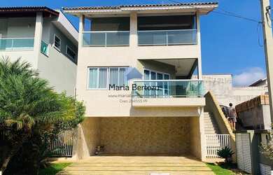 Imagem: A casa em condomínio possui 3 Dormitórios, 5 Banheiros, 4