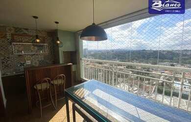 Imagem: O apartamento possui 4 Dormitórios, 3 Banheiros, 3 Vagas na