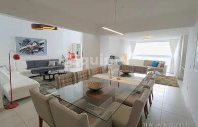 Imagem: O apartamento possui 4 Dormitórios, 5 Banheiros, 4 Vagas na