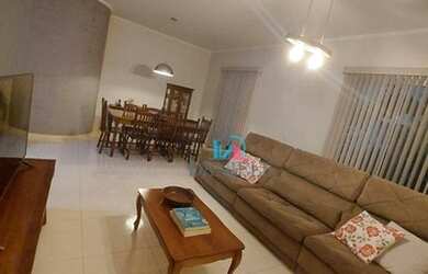 Imagem: A casa em condomínio possui 3 Dormitórios, 5 Banheiros, 4