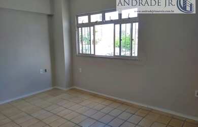 Imagem 8: Apartamento espaçoso e bem localizado no bairro Joaquim Távora