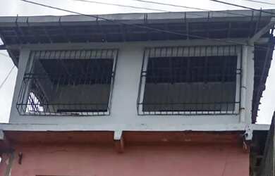 Imagem: A casa possui 3 Dormitórios, 1 Banheiro, 70m² de Área e