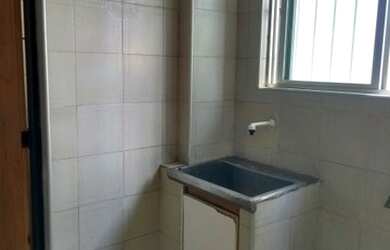 Imagem 13: Apartamento espaçoso e bem localizado no bairro Joaquim Távora