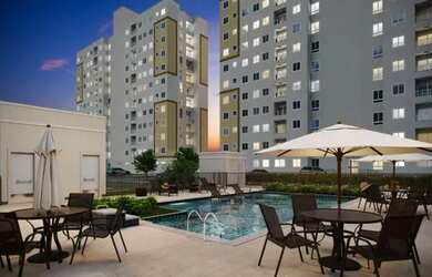 Imagem: O apartamento possui 2 Dormitórios, 1 Banheiro, 1 Vaga na garagem