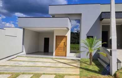 Imagem: A casa possui 3 Dormitórios, 5 Banheiros, 2 Vagas na garagem