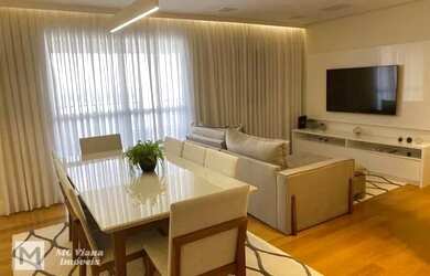 Imagem: O apartamento possui 3 Dormitórios, 1 Banheiro, 3 Vagas na