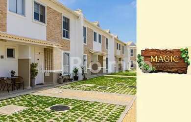 Imagem: A casa em condomínio possui 4 Dormitórios, 3 Banheiros, 2