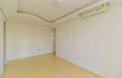 Imagem: O apartamento possui 1 Dormitório, 1 Banheiro, 56m² de Área