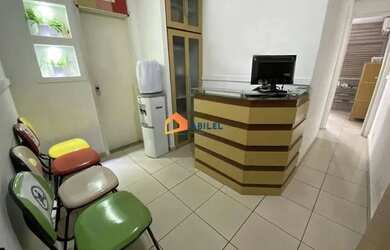 Imagem: O depósito à venda possui 1 Vaga na garagem e 33m² de Área