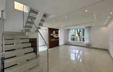 Imagem 7: Casa com piscina para Locação no bairro Aeroporto