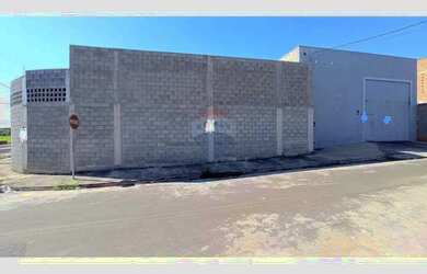 Imagem: O depósito possui 5 Vagas na garagem, 750m² de Área e está