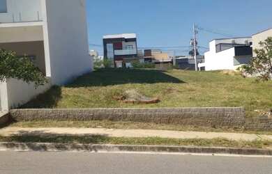 Imagem: O terreno possui 158m² de Área e está localizado em Horto