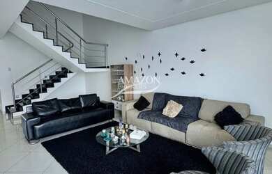 Imagem: A casa em condomínio possui 3 Dormitórios, 4 Banheiros, 5