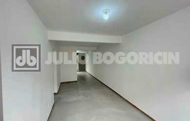 Imagem 6: MÉIER - RUA AQUIDABÃ - CASA DE VILA LINEAR EM ESTADO DE PRIMEIRA LOCAÇÃO...