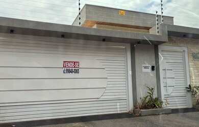 Imagem: A casa possui 3 Dormitórios, 4 Banheiros, 4 Vagas na garagem