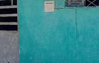 Imagem: A casa possui 2 Dormitórios, 1 Banheiro e está localizado