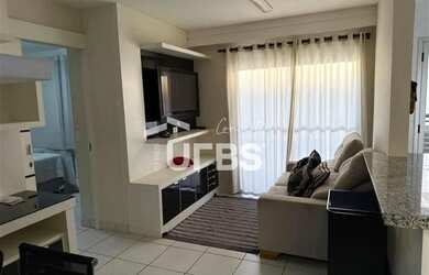 Imagem: O apartamento possui 1 Dormitório, 1 Banheiro, 1 Vaga na garagem