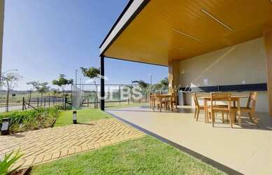 Imagem: O terreno possui 528m² de Área e está localizado em Jardins