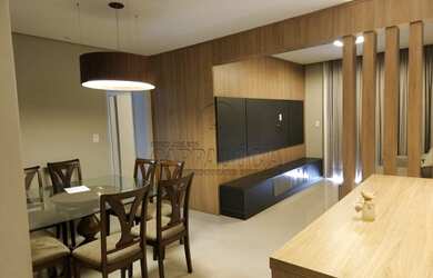 Imagem: O apartamento possui 3 Dormitórios, 2 Banheiros, 2 Vagas na