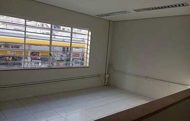 Imagem: O depósito possui 80m² de Área e está localizado em Pinheiros