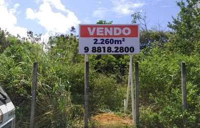 Imagem: O terreno e está localizado em Patamares, Salvador à venda