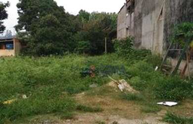 Imagem: O terreno possui 675m² de Área e está localizado em Colônia