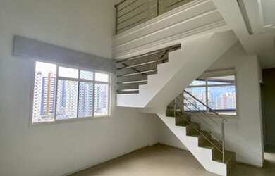 Imagem: O apartamento possui 4 Dormitórios, 2 Banheiros, 4 Vagas na