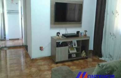 Imagem: O apartamento possui 2 Dormitórios, 1 Banheiro, 1 Vaga na garagem