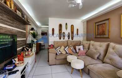 Imagem: A casa em condomínio possui 4 Dormitórios, 5 Banheiros, 2