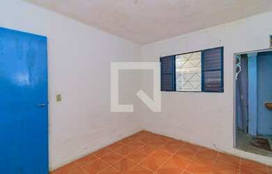 Imagem: A casa possui 1 Dormitório, 1 Banheiro, 50m² de Área e está