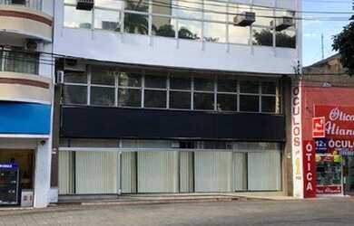 Imagem: O depósito possui 708m² de Área e está localizado em Centro