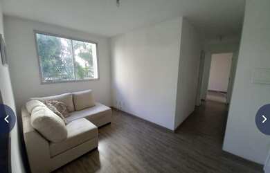 Imagem: O apartamento possui 2 Dormitórios, 1 Banheiro, 1 Vaga na garagem