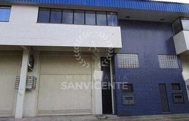 Imagem: O depósito possui 230m² de Área e está localizado em Santa