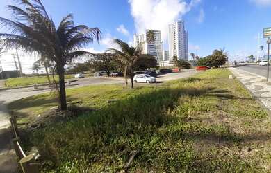 Imagem: O terreno possui 2.070m² de Área e está localizado em Pituaçu