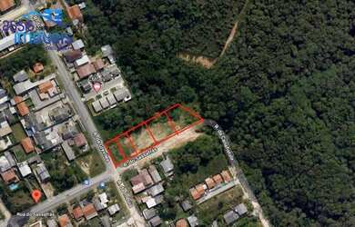 Imagem: O terreno possui 156m² de Área e está localizado em Embu