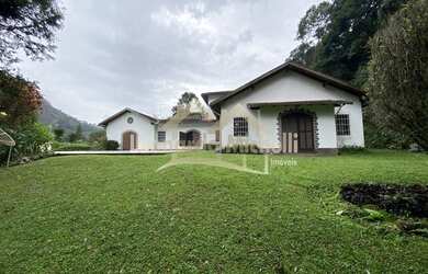 Imagem 15: Casa para venda no bairro Fazenda Inglesa em Petrópolis/RJ, com linda...
