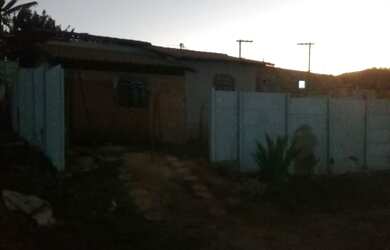 Imagem 3: Vendo ou troco por outra. Varanda, 180m² de Área, 5 Vagas na garageme2...