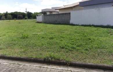 Imagem: O terreno possui 330m² de Área e está localizado em Vila