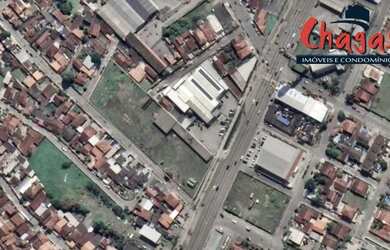 Imagem: O terreno possui 7.500m² de Área e está localizado em Indaiá